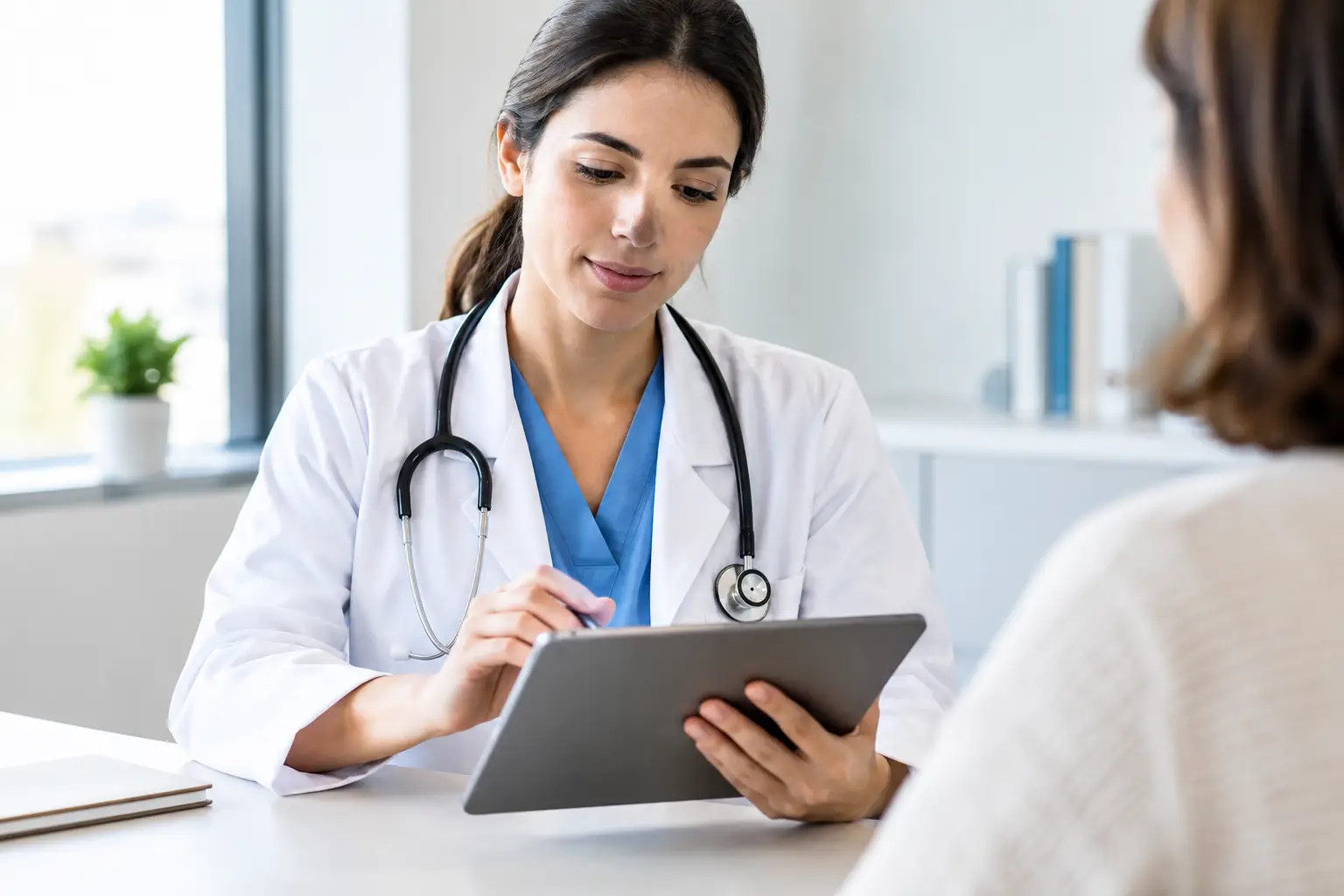 Como registrar evolução clínica com segurança